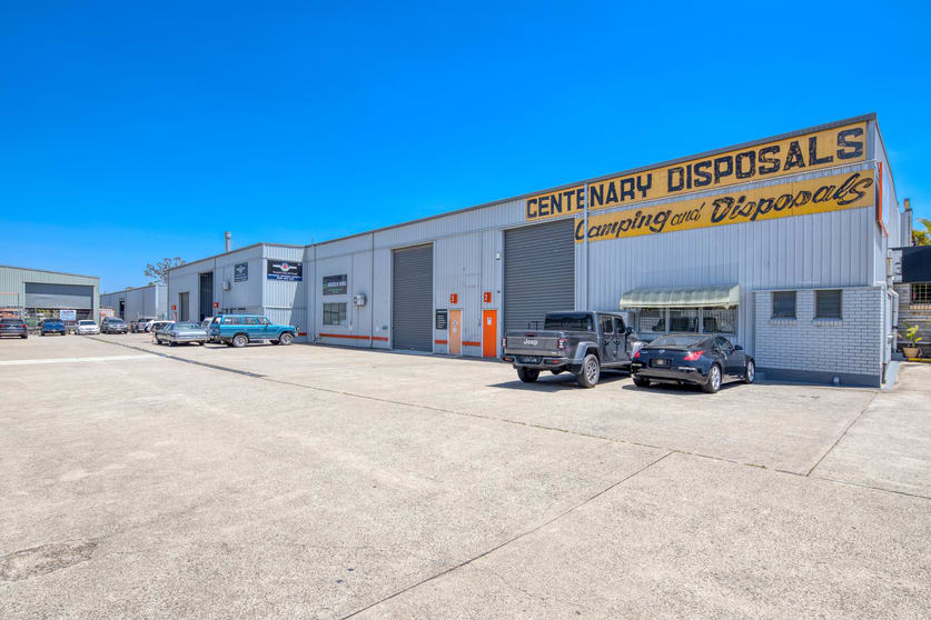 Click to view all images 3/24 Spine Street Sumner QLD 4074 - Image 1