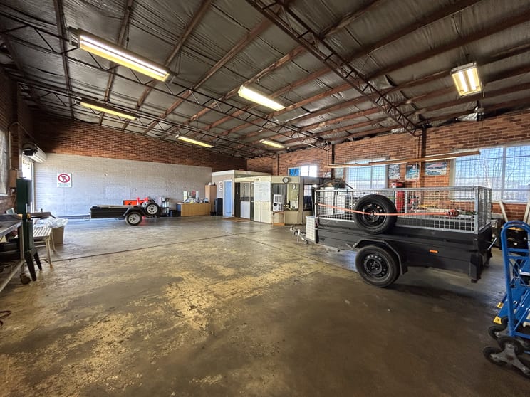 6/3 Pirie Street Fyshwick ACT 2609 - Image 2