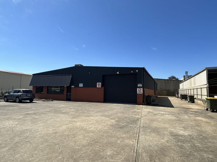 Click to view all images 11 Langford Street Pooraka SA 5095 - Image 1