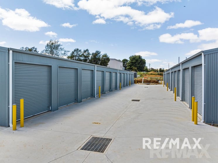 Click to view all images 52 Boundary Street Junee NSW 2663 - Image 2