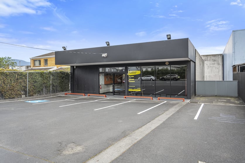Click to view all images 82 Derwent Park Road Derwent Park TAS 7009 - Image 1