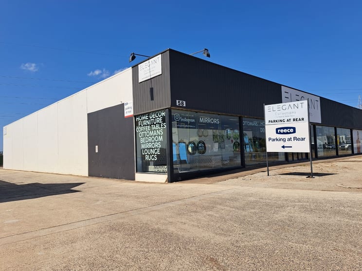 Click to view all images 58 Westwood Drive Ravenhall VIC 3023 - Image 3