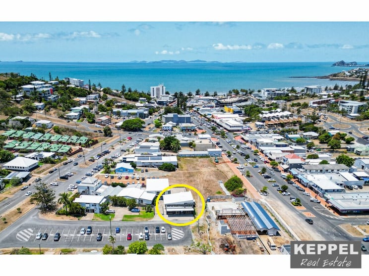 Click to view all images 41 Arthur Street Yeppoon QLD 4703 - Image 2
