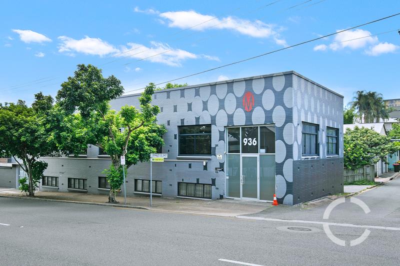 Click to view all images 936 Stanley Street East East Brisbane QLD 4169 - Image 1