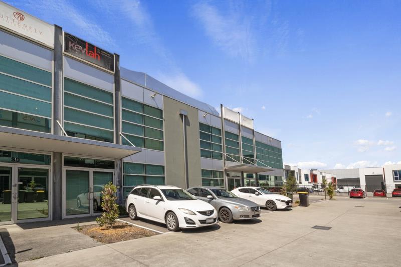 Click to view all images 29/3 Westside Ave Port Melbourne VIC 3207 - Image 1