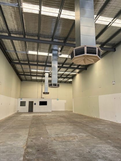 Click to view all images 1/10 Kulin Way Mandurah WA 6210 - Image 2