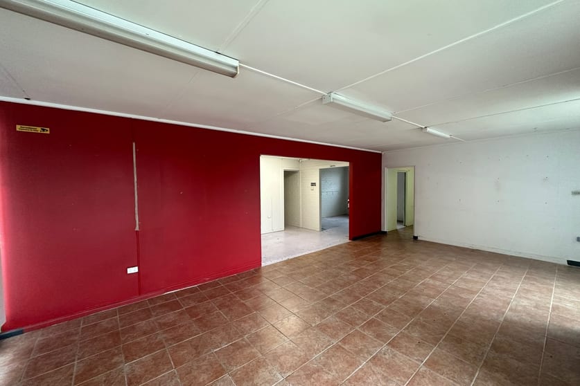 Click to view all images 1/141 Kembla Street Wollongong NSW 2500 - Image 2