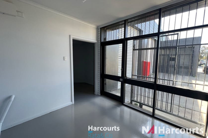 43 Radford Road Reservoir VIC 3073 - Image 2