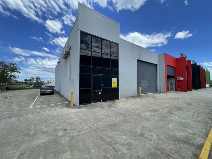 Click to view all images 6/6-12 Dickson Road Morayfield QLD 4506 - Image 2