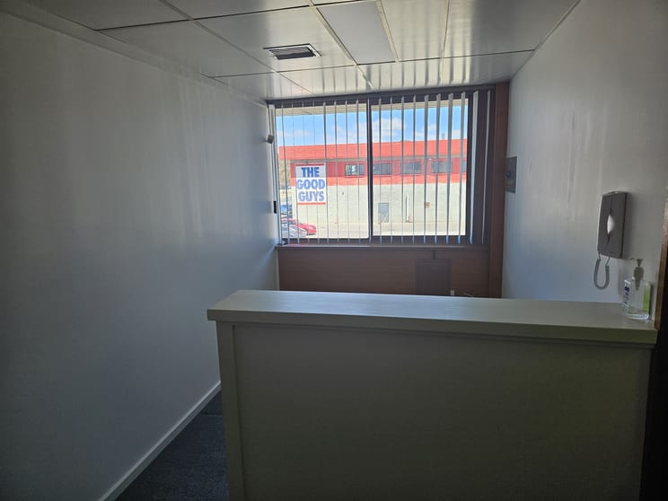 Click to view all images H/55-57 Lathlain Street Belconnen ACT 2617 - Image 2