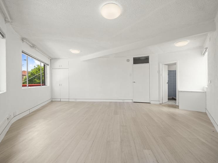 Click to view all images 44a New South Head Road Vaucluse NSW 2030 - Image 2