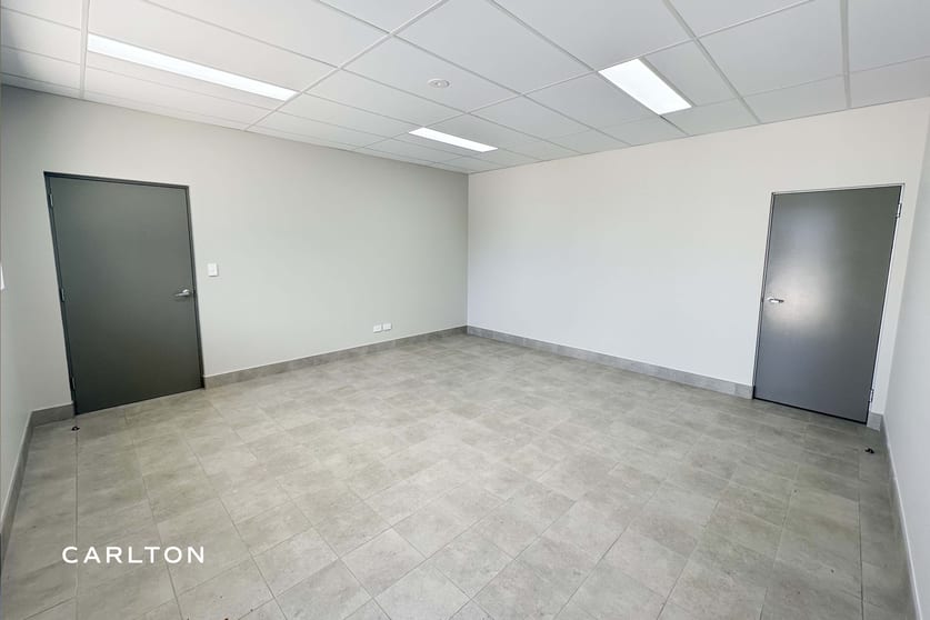 Click to view all images 3/12 Tyree Place Braemar NSW 2575 - Image 3