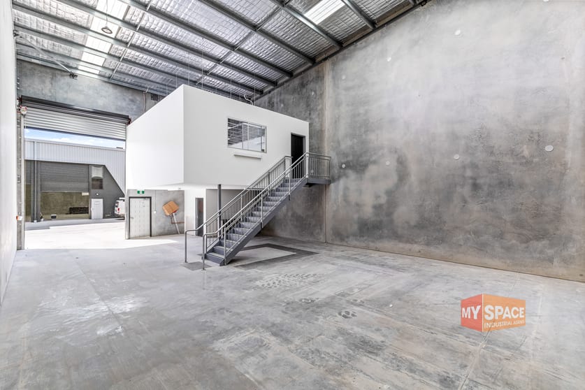 Click to view all images 6/61 Ashford Avenue Milperra NSW 2214 - Image 2
