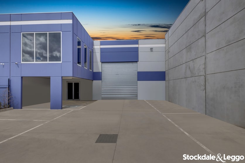 Click to view all images 45 Mogul Court Deer Park VIC 3023 - Image 2