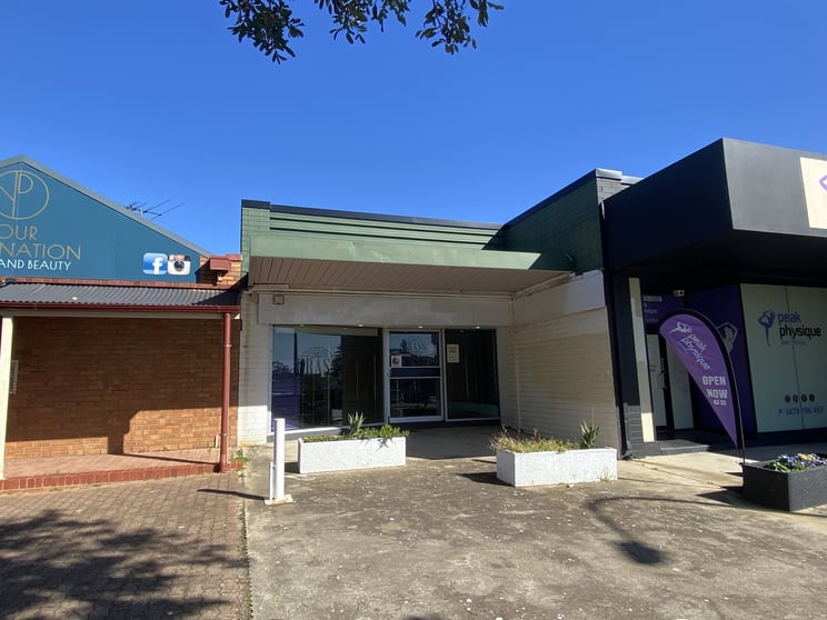 Click to view all images 58C Beach Road Christies Beach SA 5165 - Image 2