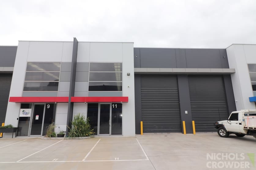 Click to view all images 11 Arbor Way Carrum Downs VIC 3201 - Image 1