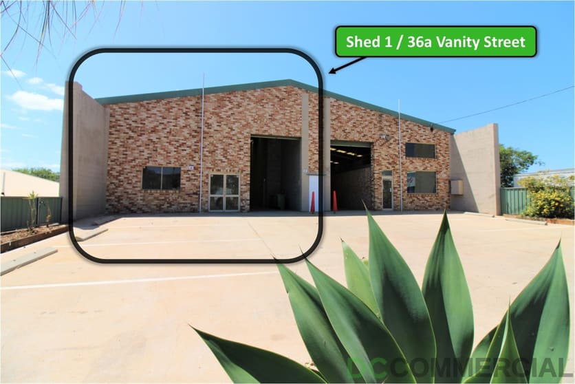 Click to view all images 1/36a Vanity Street Rockville QLD 4350 - Image 3
