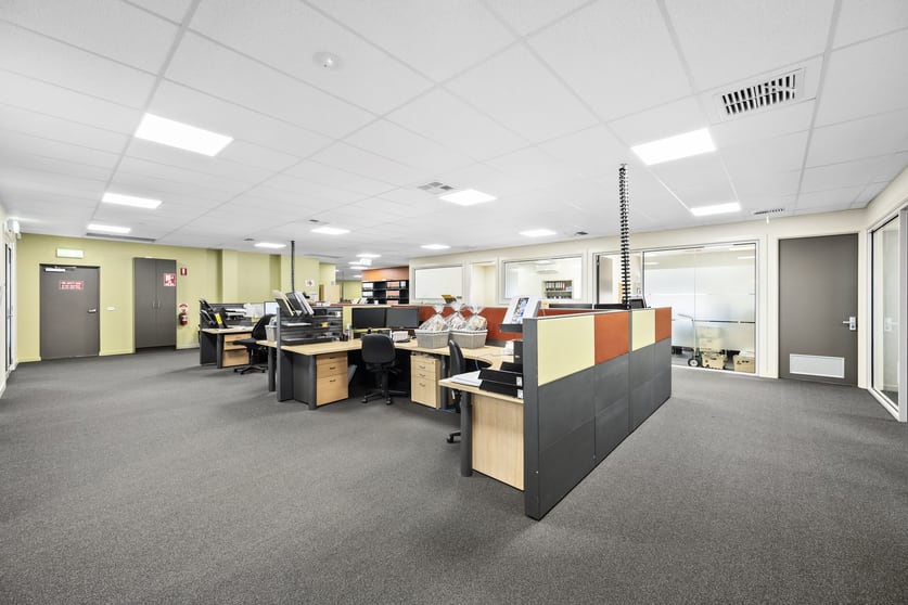 Click to view all images 1A/545 McDonalds Road South Morang VIC 3752 - Image 3