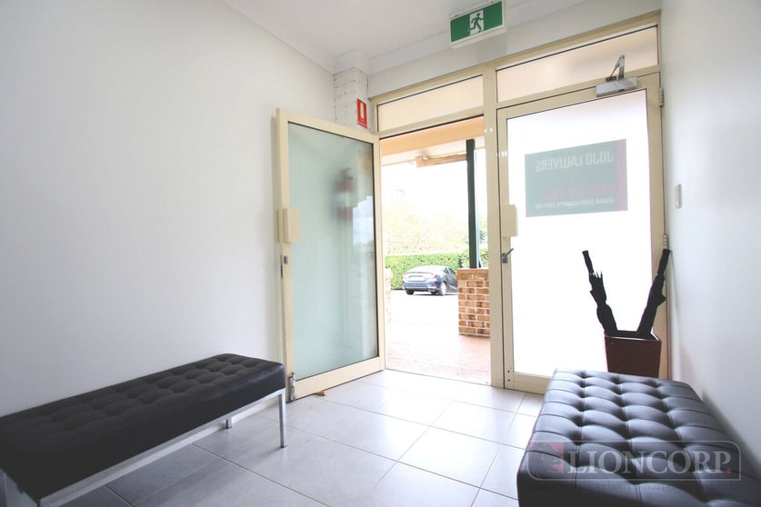 Click to view all images Mount Gravatt East QLD 4122 - Image 3