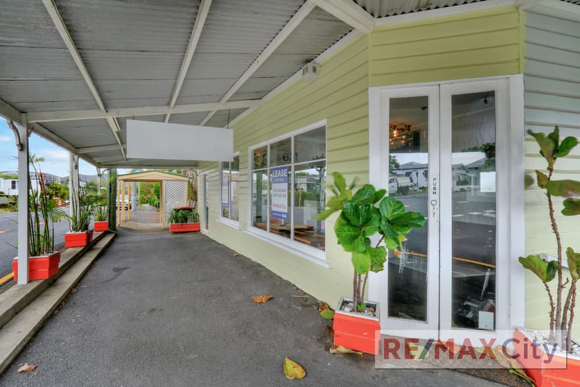 Click to view all images 31 Kennedy Terrace Paddington QLD 4064 - Image 3