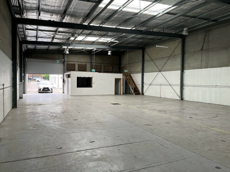 Click to view all images Rear Factory/20 Flora Street Kirrawee NSW 2232 - Image 3