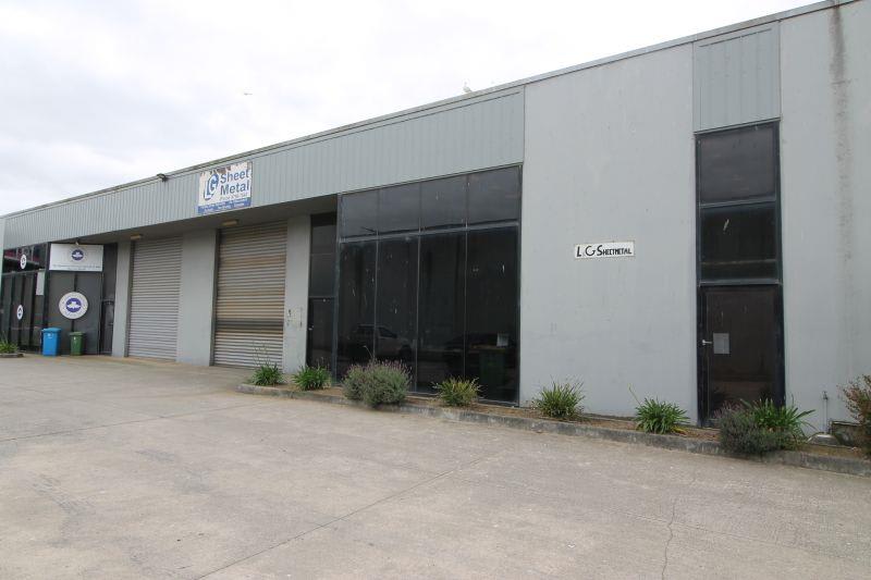 Click to view all images 8/9-11 Vesper Drive Narre Warren VIC 3805 - Image 1