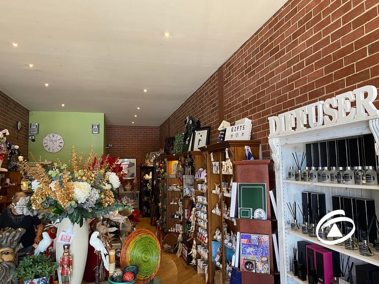 Click to view all images 23 High Street Berwick VIC 3806 - Image 2