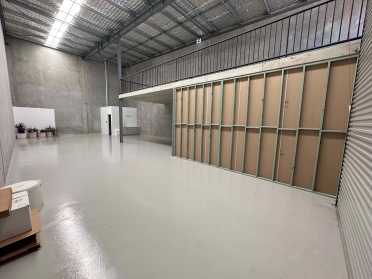 Click to view all images 5/11 Packer Road Baringa QLD 4551 - Image 3