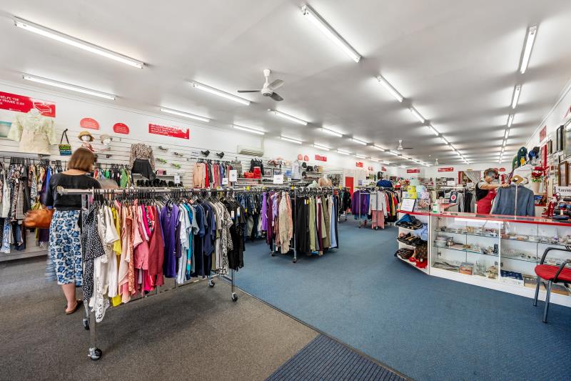 Shop/56-58 Goldie Street Wynyard TAS 7325 - Image 2