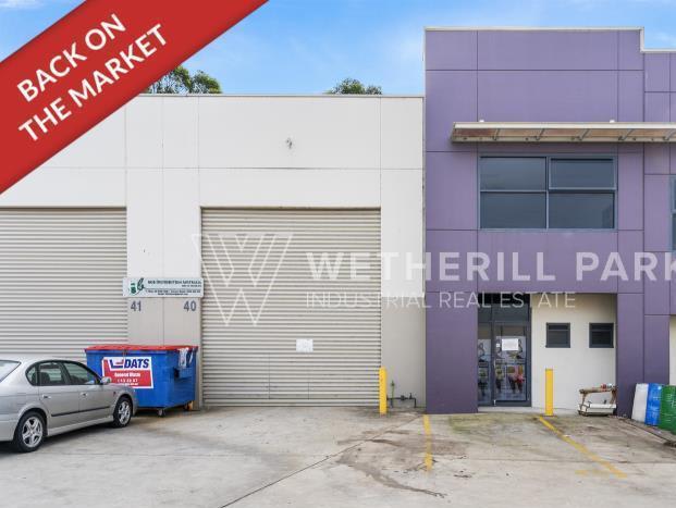 Click to view all images Smithfield NSW 2164 - Image 1