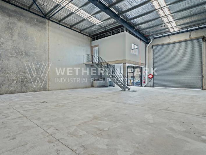 Click to view all images Smithfield NSW 2164 - Image 2