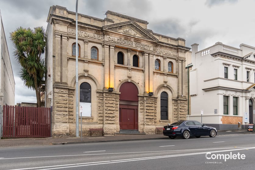 5 PENOLA ROAD Mount Gambier SA 5290 - Image 1