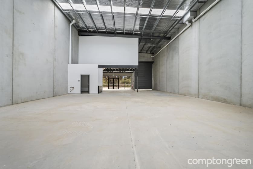 Click to view all images 9/49 McArthurs Rd Altona North VIC 3025 - Image 2