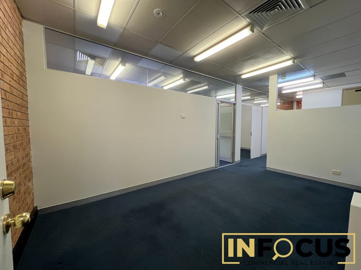 Click to view all images St Marys NSW 2760 - Image 2
