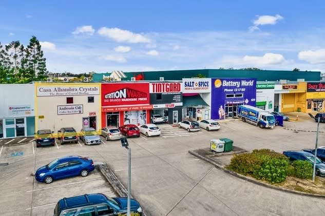 Click to view all images 4/109 Grand Plaza Drive Browns Plains QLD 4118 - Image 2
