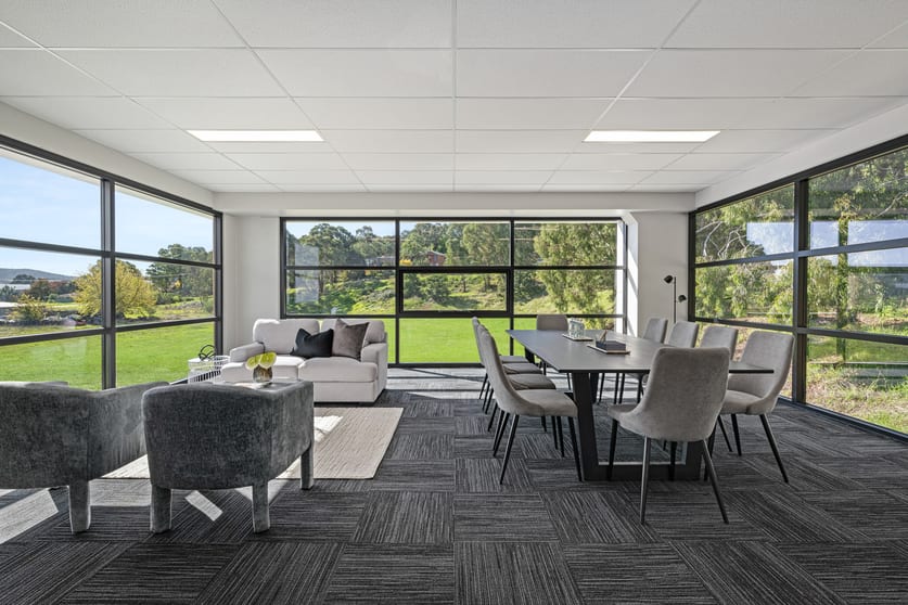 29 Ruby Court East Albury NSW 2640 - Image 2
