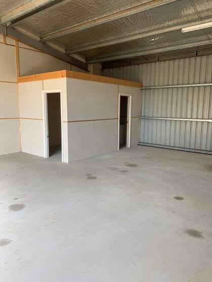 Click to view all images Shed 3/11 Fitzgerald Close Castlemaine VIC 3450 - Image 3