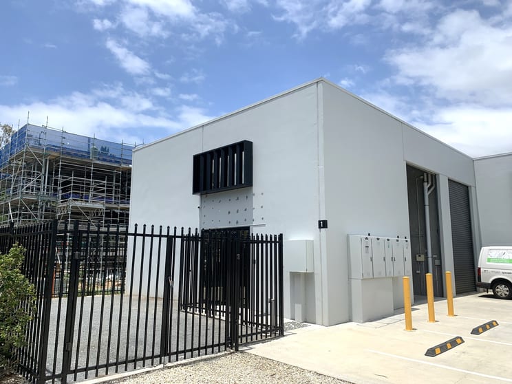 Click to view all images 1/18 Naru Street Chinderah NSW 2487 - Image 3
