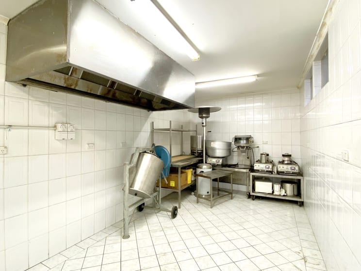 Click to view all images Unit 4/380 West Botany Street Rockdale NSW 2216 - Image 2