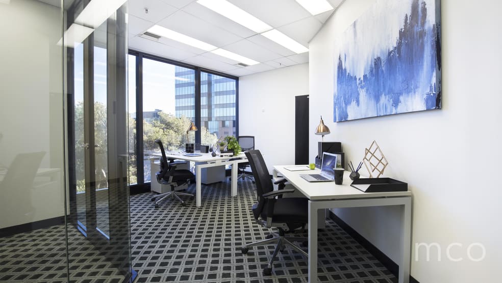 Click to view all images Suite 423/1 Queens Road Melbourne VIC 3004 - Image 3