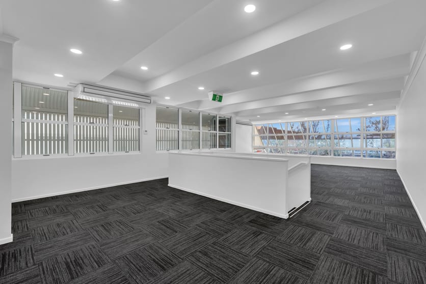 Click to view all images 2/22 Bulcock Street Caloundra QLD 4551 - Image 3