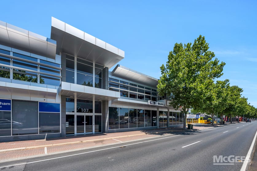 Click to view all images 107 Sir Donald Bradman Drive Hilton SA 5033 - Image 1