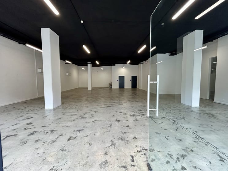 Click to view all images 18 Young Street Adelaide SA 5000 - Image 2