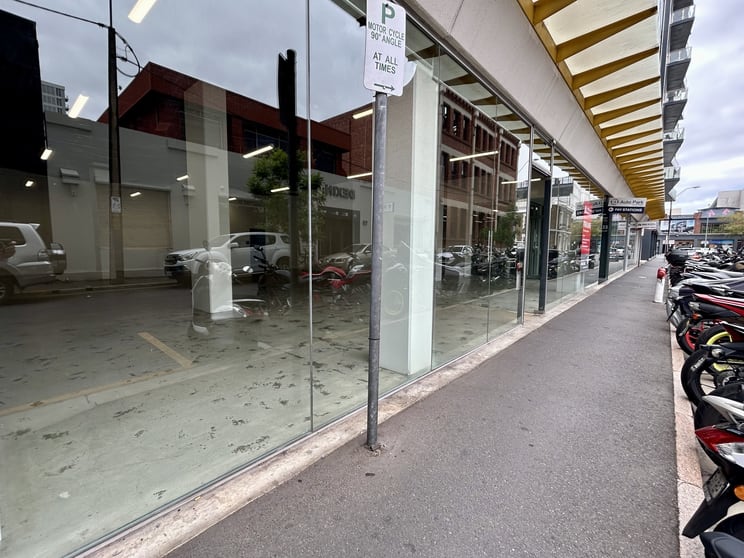 Click to view all images 18 Young Street Adelaide SA 5000 - Image 1