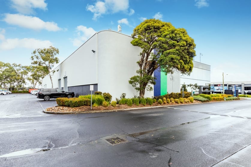 Click to view all images Urban Acres, Cnr Ferntree Gully & Gilby Roads Mount Waverley VIC 3149 - Image 2