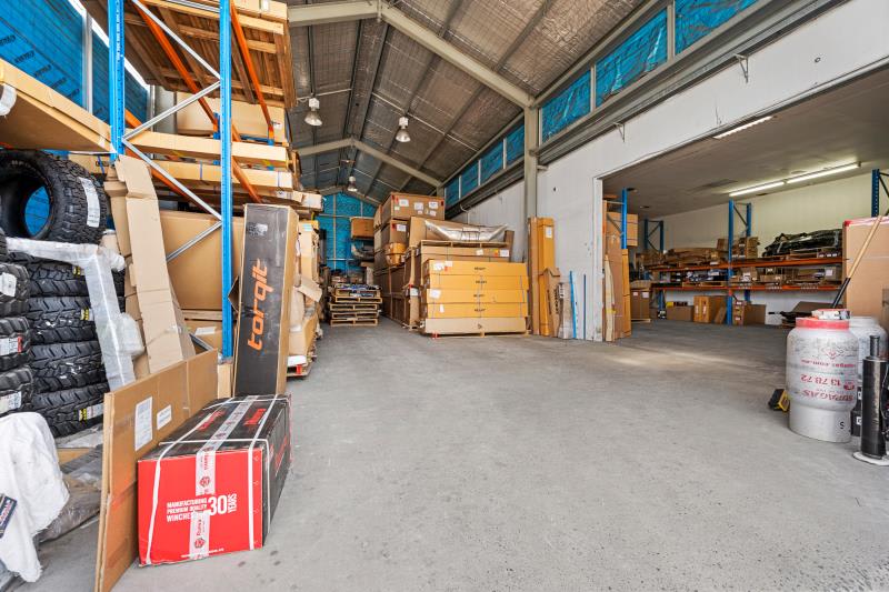 Click to view all images Multi-use warehouse/40 Kelcey Tier Road Spreyton TAS 7310 - Image 2