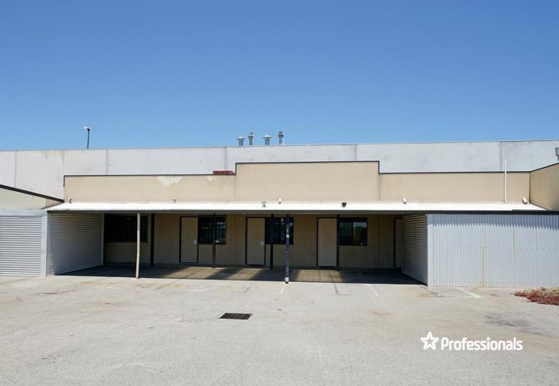 Click to view all images 5 Uppill Place Wangara WA 6065 - Image 1