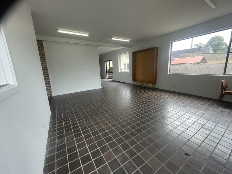 Click to view all images 8 High Street Berowra NSW 2081 - Image 2