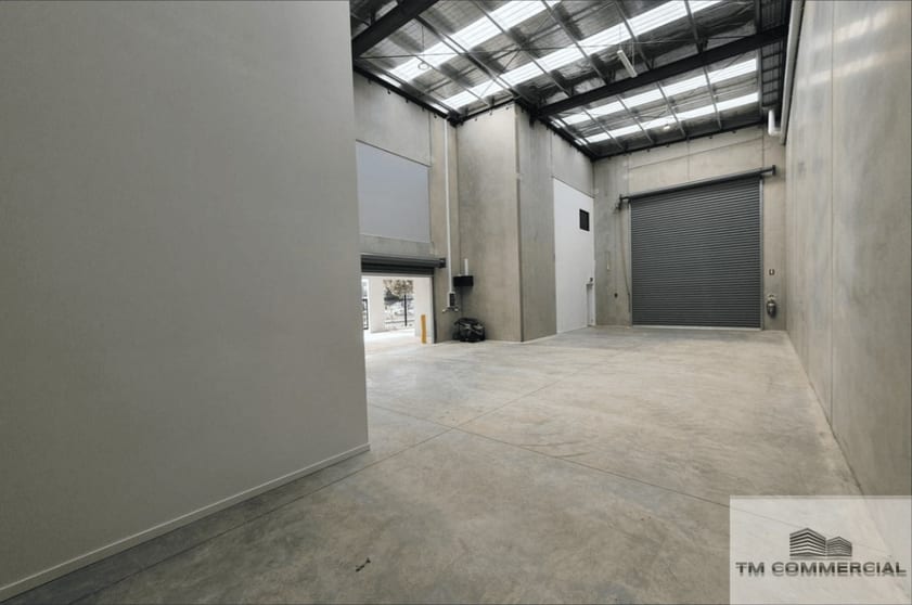 Click to view all images 1/1 Trade Way Cranbourne West VIC 3977 - Image 3