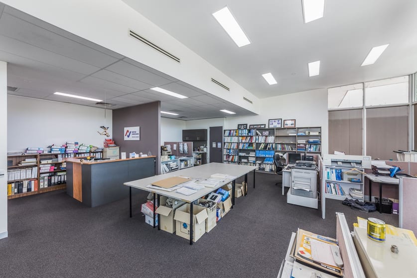 Click to view all images Suite 1 / 207 Blackburn Road Mount Waverley VIC 3149 - Image 2